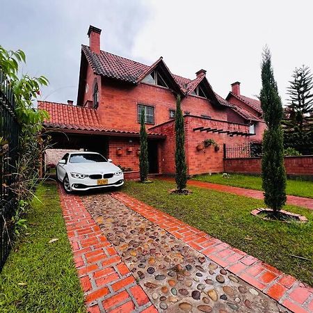 Hermosa Casa , Con Parqueadero En Rionegro Cerca Al Aeropuerto Exterior foto