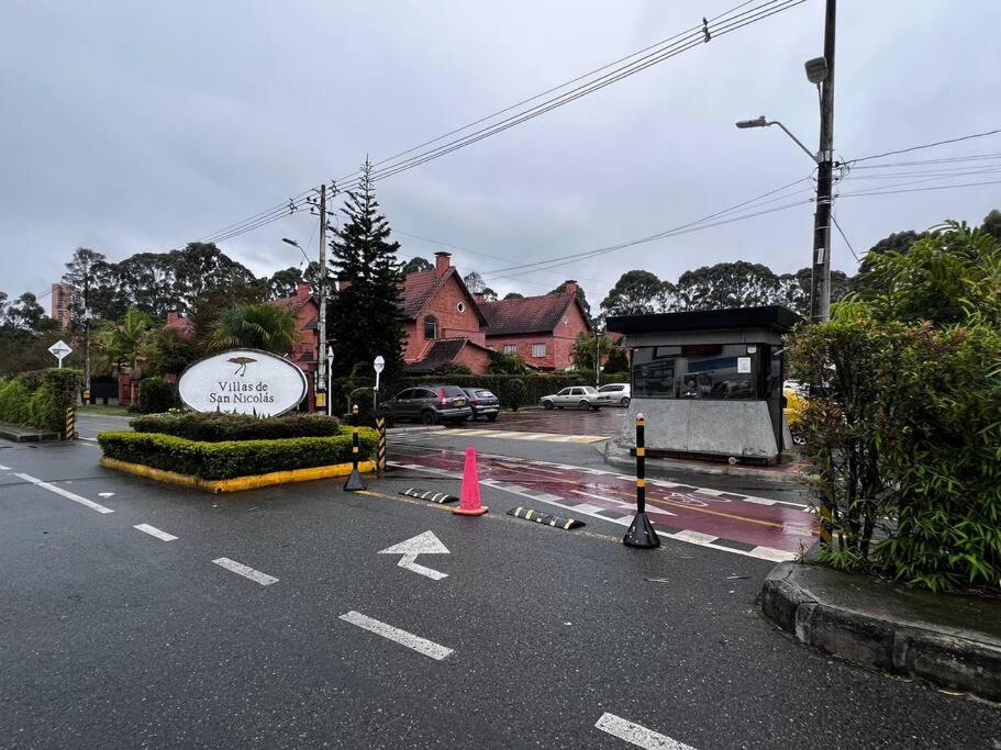 Hermosa Casa , Con Parqueadero En Rionegro Cerca Al Aeropuerto Exterior foto